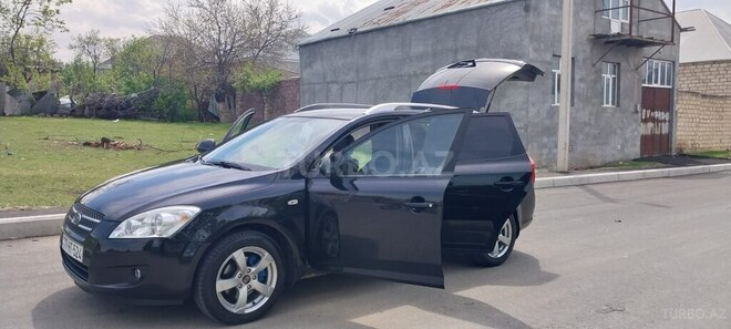 Kia Ceed 2008, 247,560 km - 1.6 л - Göygöl