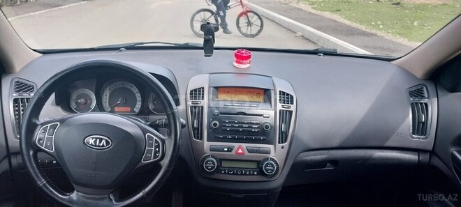 Kia Ceed 2008, 247,560 km - 1.6 л - Göygöl