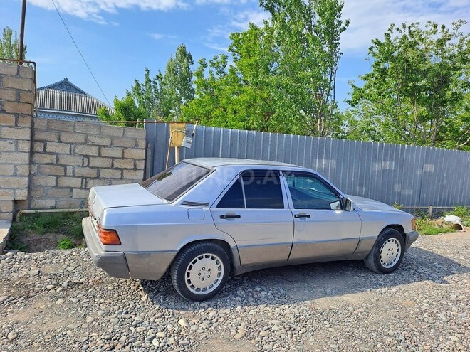 Mercedes 190 1991, 460,000 km - 2.0 l - Beyləqan