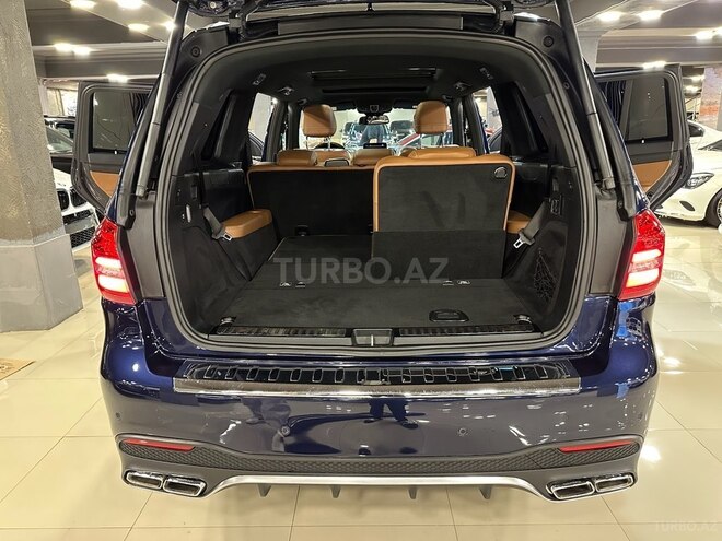 Mercedes GLS 450 4MATIC-15