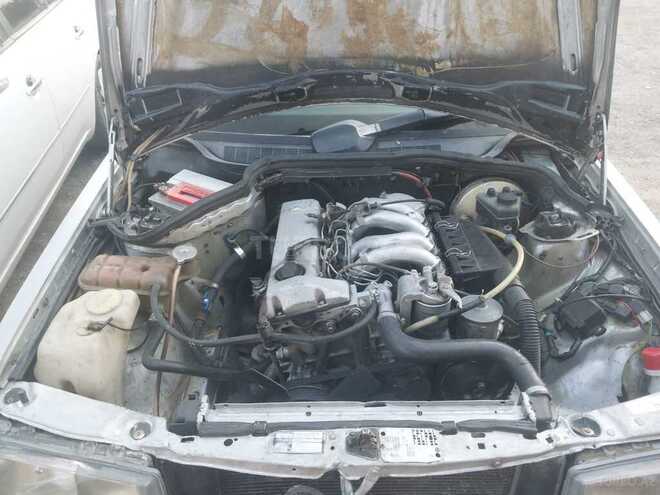 Mercedes 190 1991, 460,000 km - 2.0 l - Beyləqan