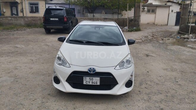 Toyota Aqua 2016, 57,000 km - 1.5 l - Bakı