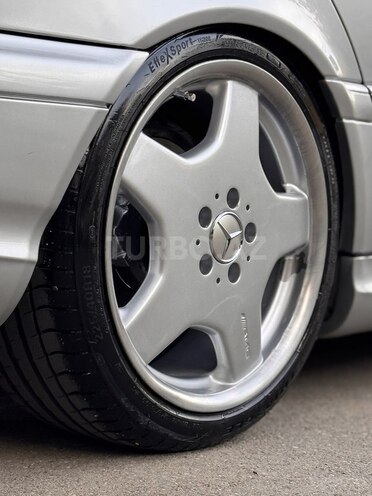 Mercedes C 240 2000, 346,000 km - 2.4 l - Bakı
