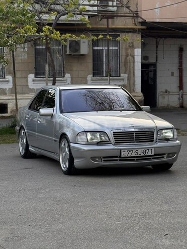 Mercedes C 240 2000, 346,000 km - 2.4 l - Bakı