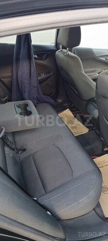 Chevrolet Malibu-13