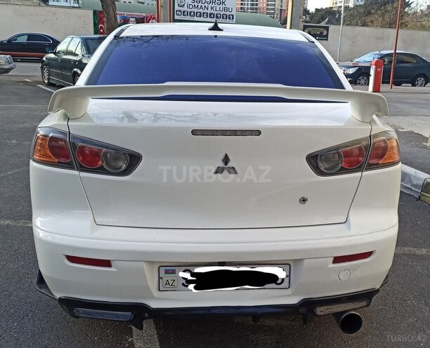Mitsubishi Lancer 2008, 300,000 km - 2.0 l - Bakı