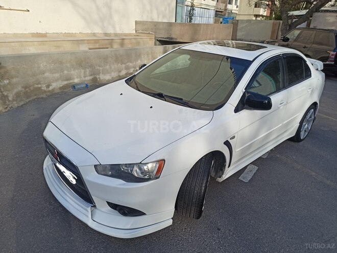 Mitsubishi Lancer 2008, 300,000 km - 2.0 l - Bakı