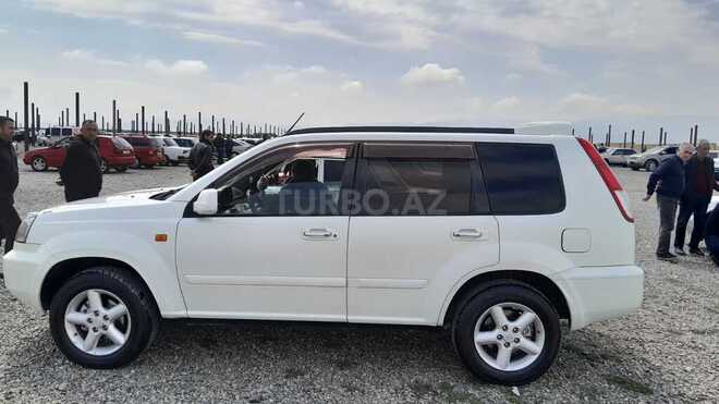 Nissan X-Trail 2001, 241,000 km - 2.0 l - Gəncə