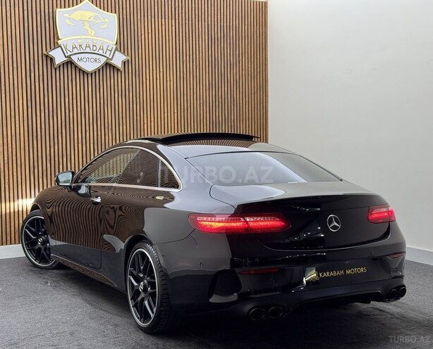 Mercedes E 220 d-6