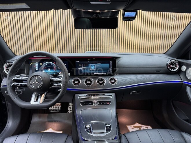 Mercedes E 220 d-17