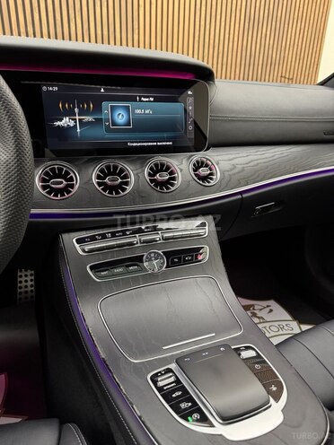 Mercedes E 220 d-20