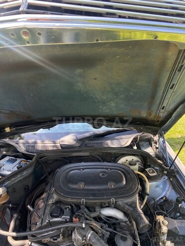 Mercedes 190 1992, 300,000 km - 2.0 l - Zaqatala
