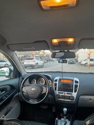 Kia Ceed 2008, 260,000 km - 1.6 л - Bakı