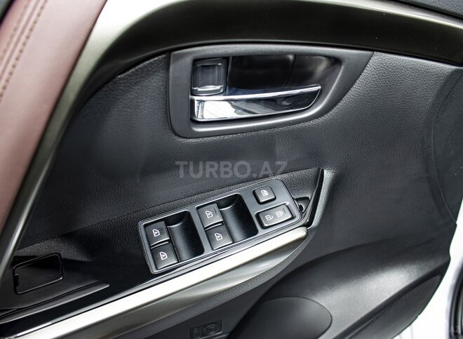 Mitsubishi Pajero Sport-20