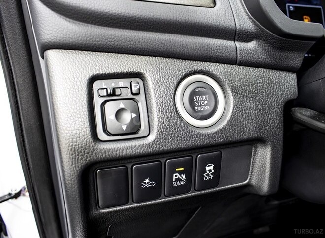 Mitsubishi Pajero Sport-19