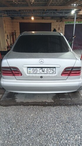 Mercedes E 220 d 1997, 698,725 km - 2.2 l - İmişli