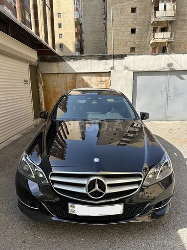 Mercedes E 250 4MATIC 2014, 257,000 km - 2.2 l - Bakı