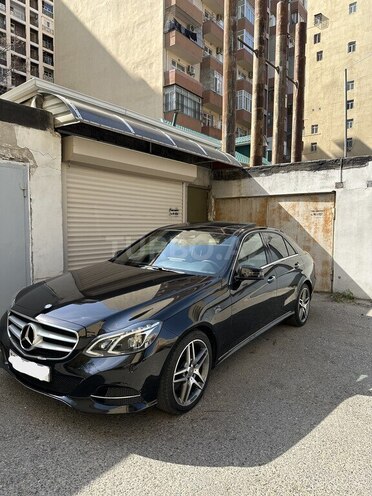 Mercedes E 250 4MATIC 2014, 257,000 km - 2.2 l - Bakı