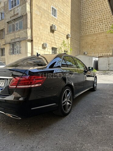 Mercedes E 250 4MATIC 2014, 257,000 km - 2.2 l - Bakı