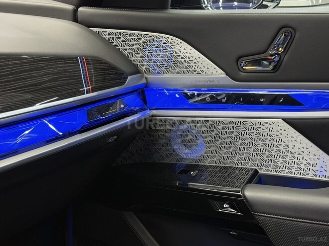 BMW i7 2022, 45,000 km - 0.0 l - Bakı