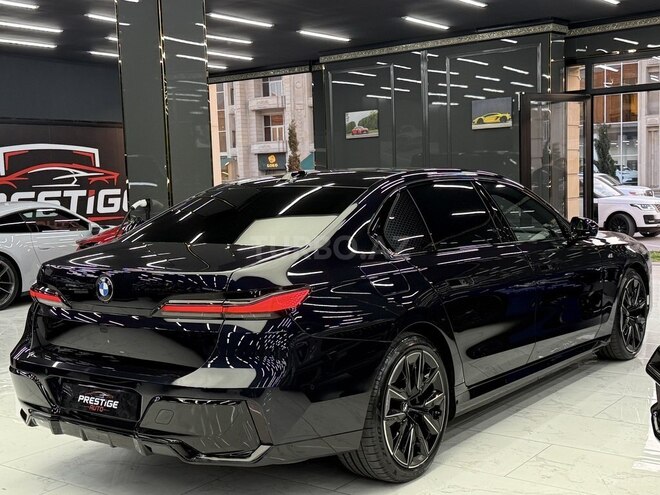 BMW i7 2022, 45,000 km - 0.0 l - Bakı