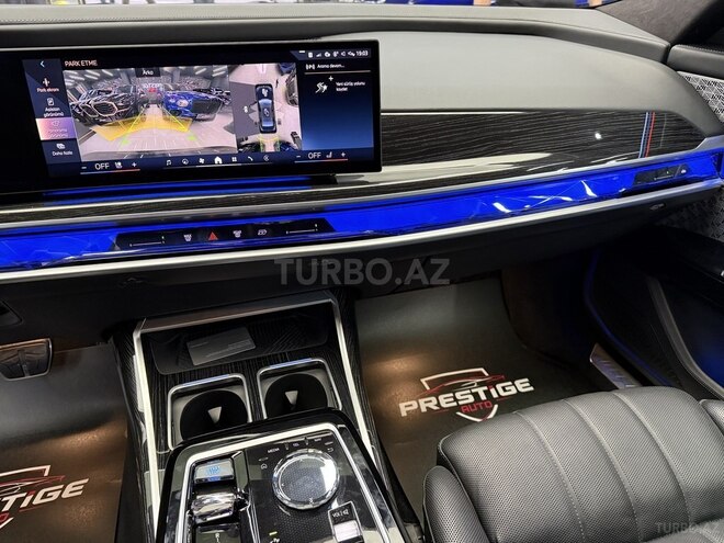 BMW i7 2022, 45,000 km - 0.0 l - Bakı