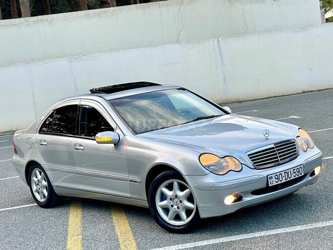 Mercedes C 240 2001, 285,000 km - 2.4 л - Sumqayıt