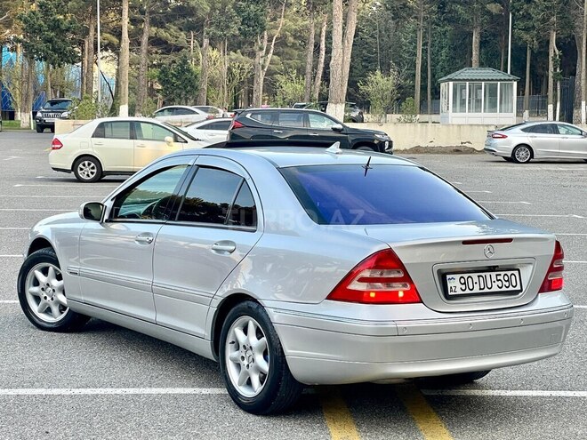 Mercedes C 240 2001, 285,000 km - 2.4 л - Sumqayıt