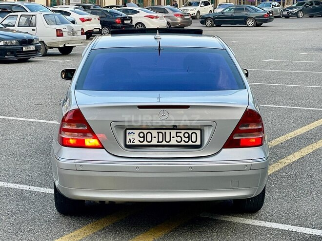 Mercedes C 240 2001, 285,000 km - 2.4 л - Sumqayıt