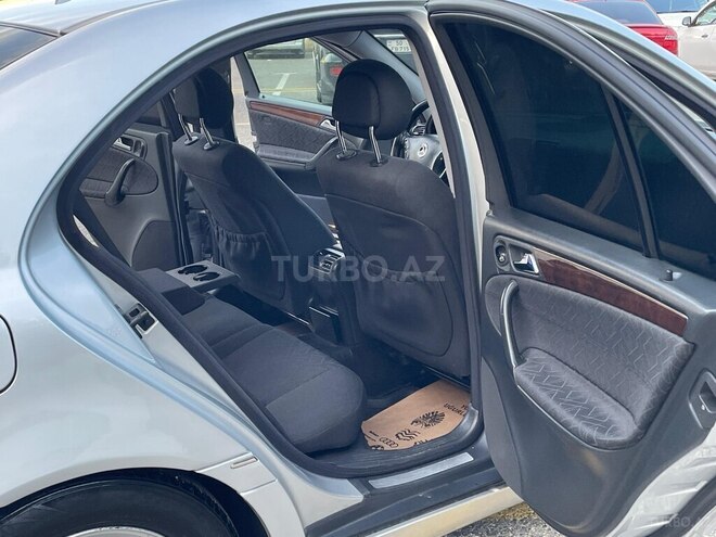 Mercedes C 240 2001, 285,000 km - 2.4 л - Sumqayıt