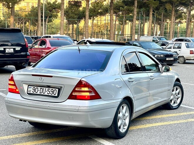 Mercedes C 240 2001, 285,000 km - 2.4 л - Sumqayıt