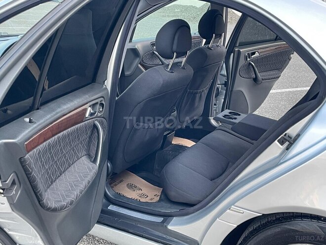 Mercedes C 240 2001, 285,000 km - 2.4 л - Sumqayıt
