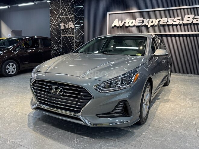 Hyundai Sonata-5