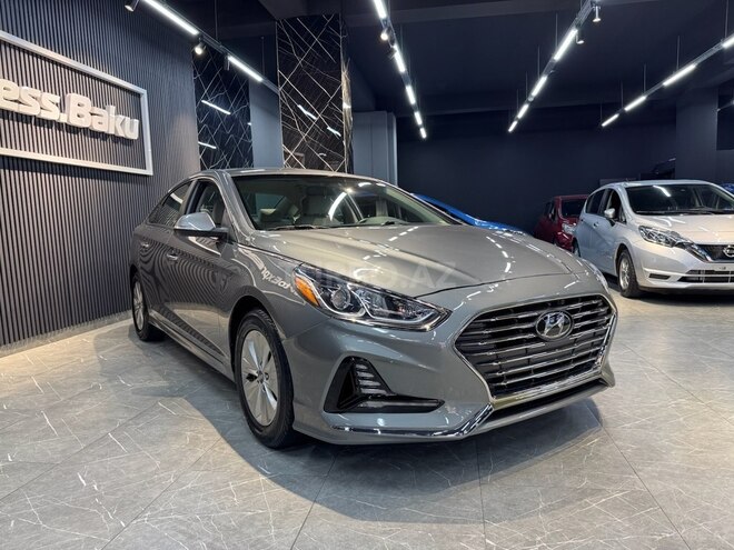 Hyundai Sonata-11