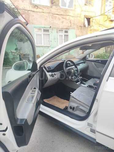 Volkswagen Passat 2006, 345,000 km - 2.0 l - Bakı