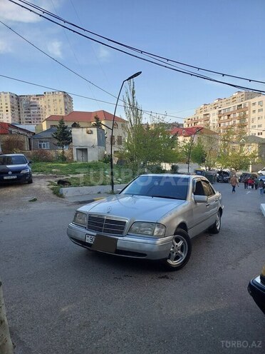 Mercedes C 180 1995, 290,000 km - 1.8 л - Bakı