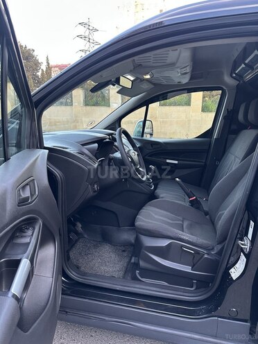 Ford Transit Connect-20