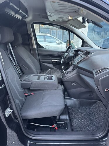 Ford Transit Connect-15