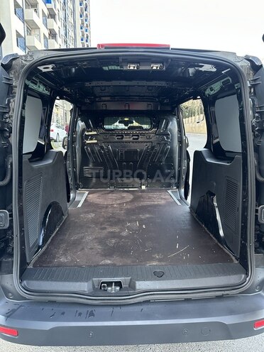 Ford Transit Connect-7