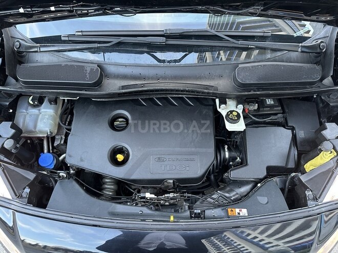 Ford Transit Connect-19