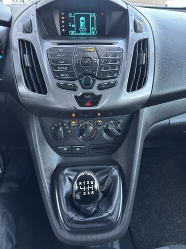 Ford Transit Connect-17