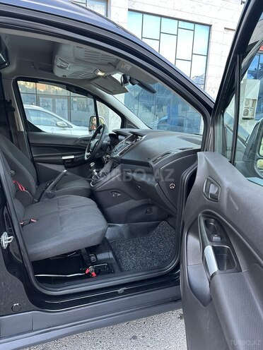 Ford Transit Connect-14