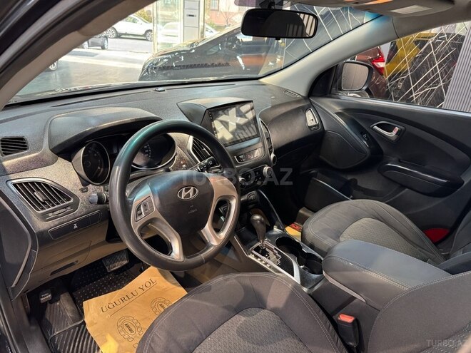 Hyundai ix35-19