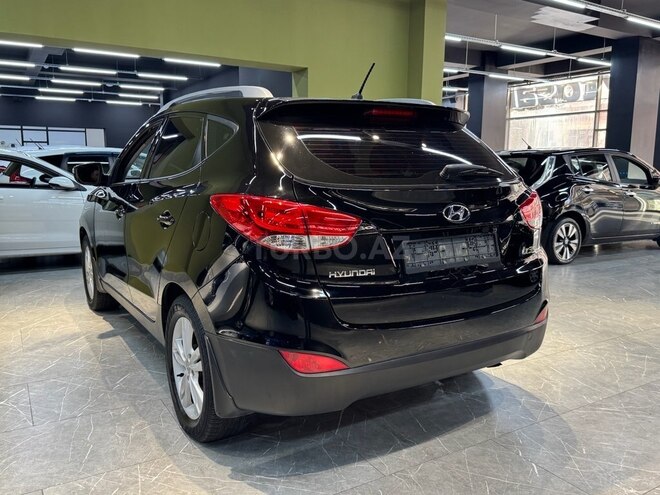 Hyundai ix35-8