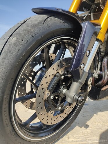 Yamaha MT-09 2014, 10,600 km - 0.9 l - Bakı