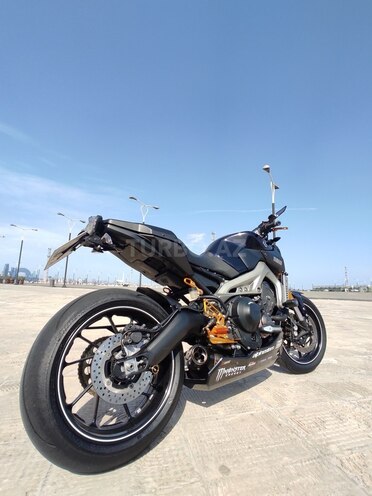 Yamaha MT-09 2014, 10,600 km - 0.9 l - Bakı