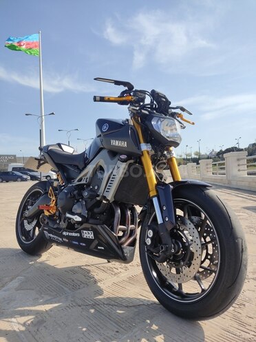 Yamaha MT-09 2014, 10,600 km - 0.9 l - Bakı