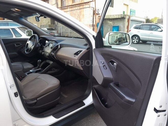 Hyundai Tucson 2015, 201,000 km - 2.0 l - Bakı