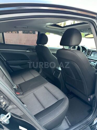 Hyundai Elantra 2017, 122,000 km - 2.0 l - Bakı