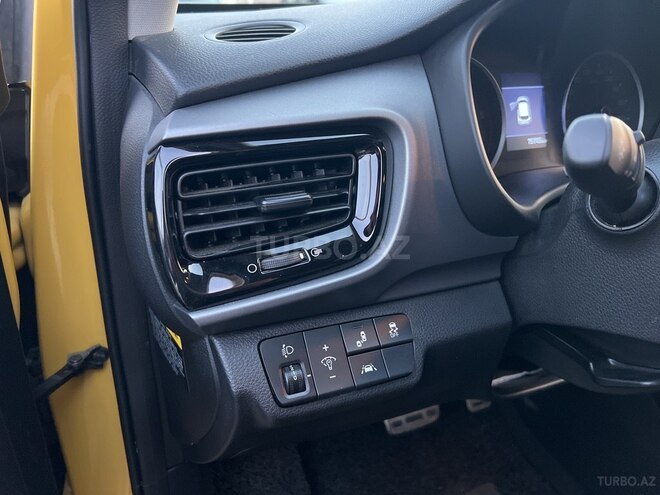 Kia Stonic 2017, 75,000 km - 1.6 л - Bakı